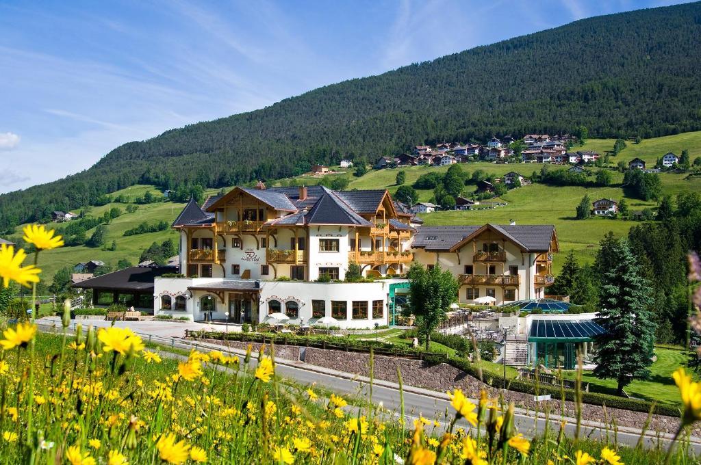 Alpin & Vital Hotel La Perla Ortisei Exteriör bild